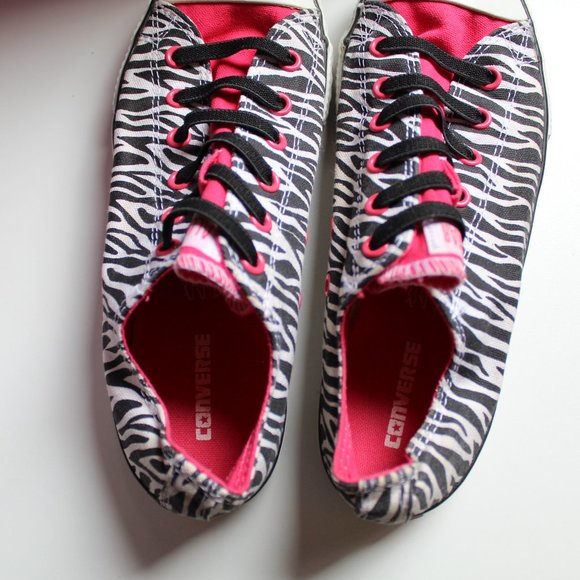 ZEBRA PRINT SLIP ON CONVERSE SHOES - Picture 4 of 6